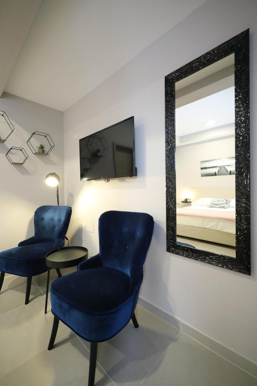 Teatro Verdi Accommodation 扎达尔 外观 照片